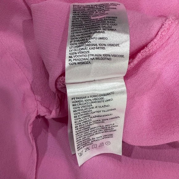 H&M Bubblegum Pink Short Sleeve Blouse Top Viscose Size 4 - Picture 8 of 8